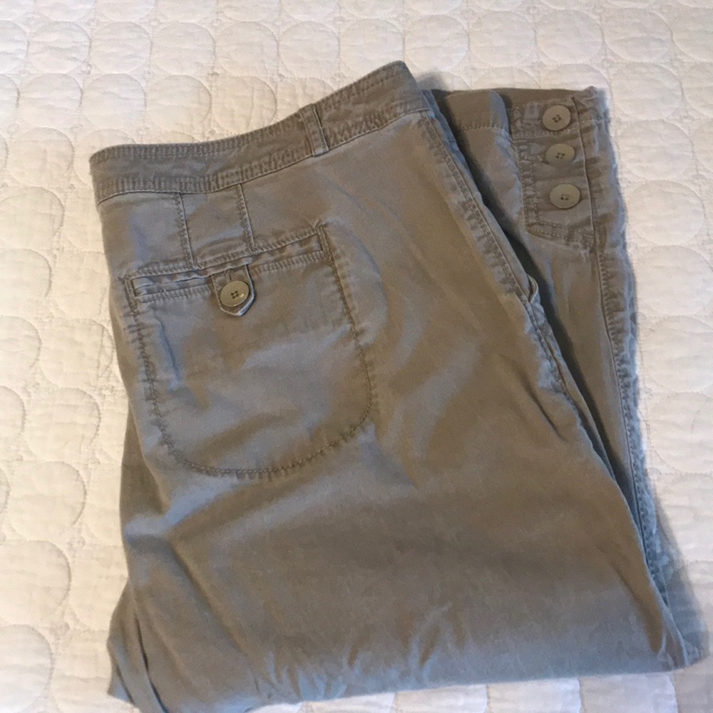 Fashion bug beige capri pant